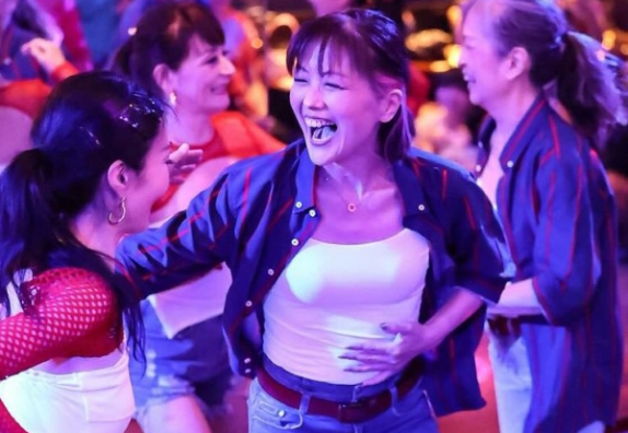 ～心も体も華やかに踊ろう～ラテンダンス